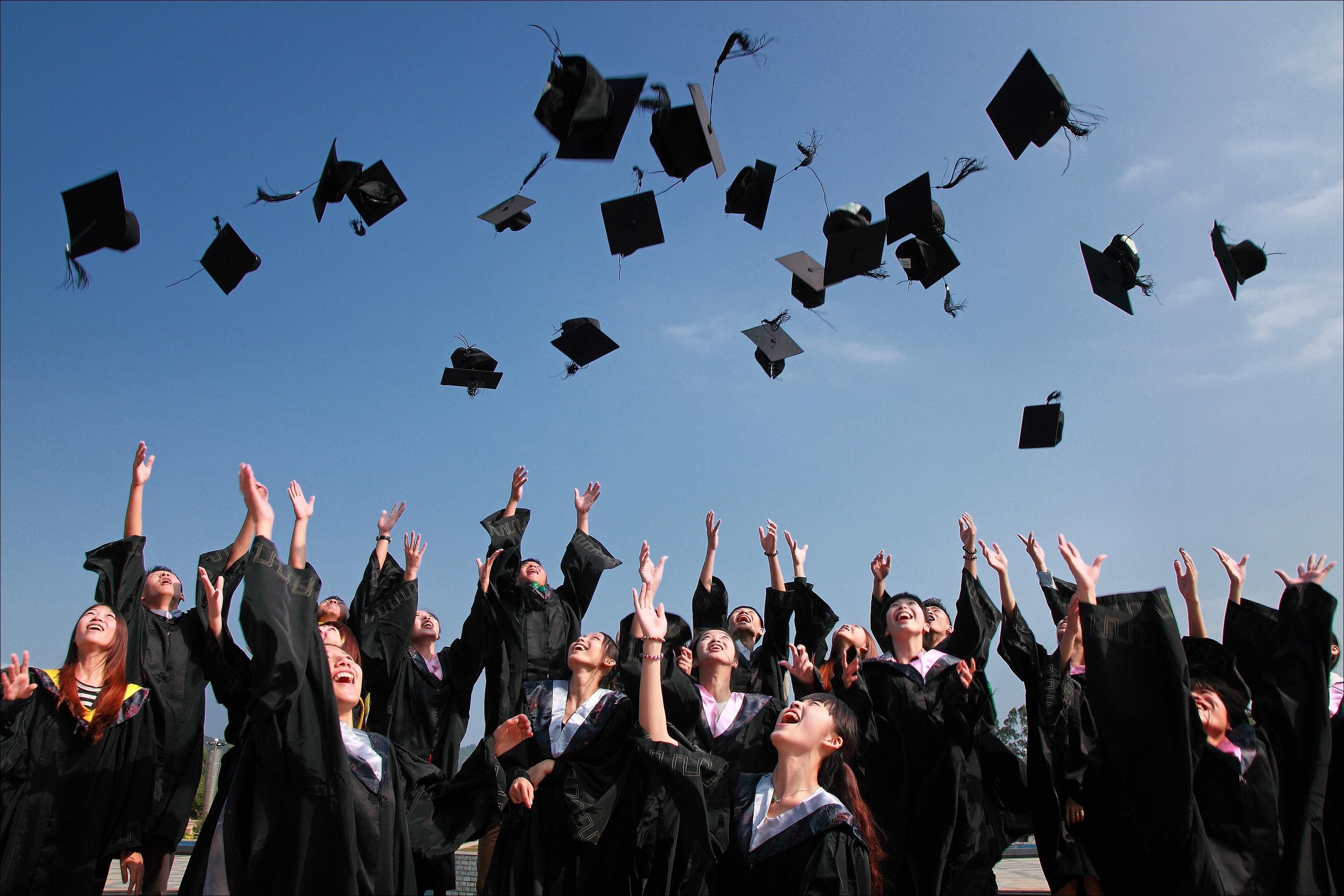 Pengumuman Kelulusan Siswa Kelas IX Tahun Ajaran 2021/2022 Pengumuman Kelulusan Siswa Kelas IX Tahun Ajaran 2021/2022